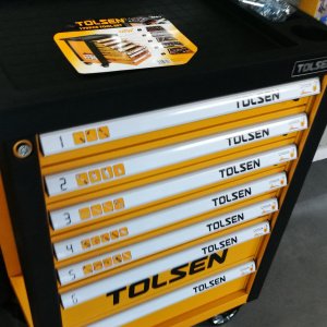 Outillage - Nous avons a votre disposition toute une gamme d'outillage pour l'atelier ou pour équiper vos véhicules